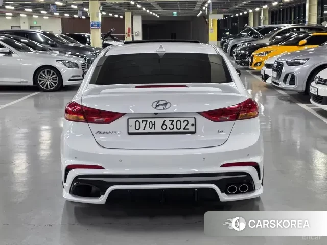 Hyundai Avante AD id 3021091 из Кореи 14