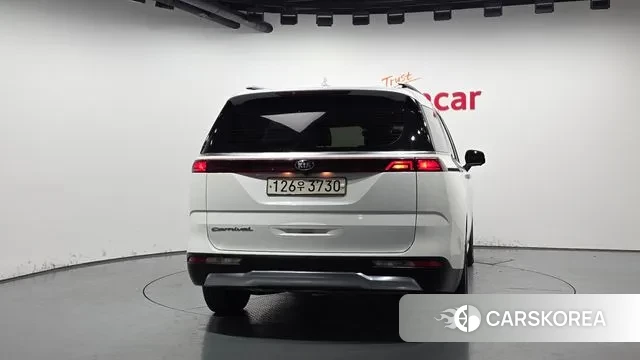 Kia Carnival 4th generation id 3329764 из Кореи 14