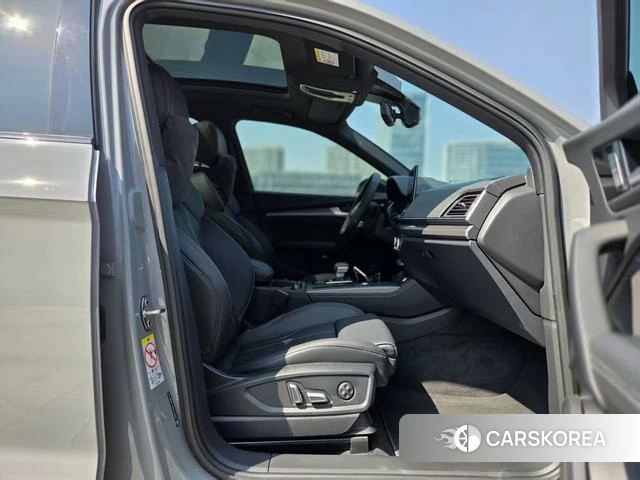Audi Q5L id 4278056 из Китая 13