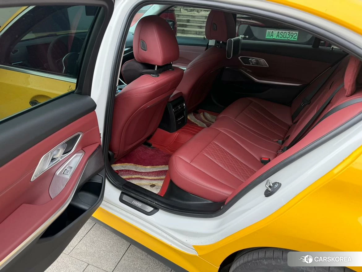 BMW i3 2023 Желтый из Китая, фото 4