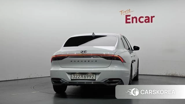 Hyundai The New Grandeur IG id 4488888 из Кореи 26