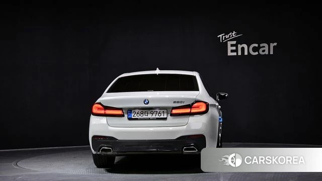 BMW 5 Series (G30) id 3818481 из Кореи 14