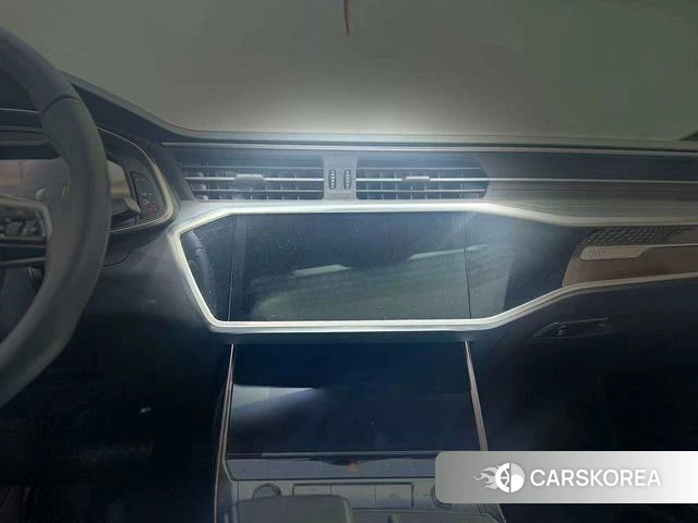 Audi A6L id 4261657 из Китая 10