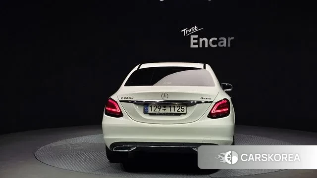 Mercedes-Benz C-Class W205 id 3307874 из Кореи 14