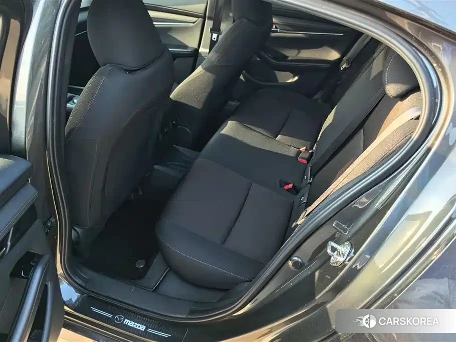 Mazda 3 id 4515494 из Китая 10