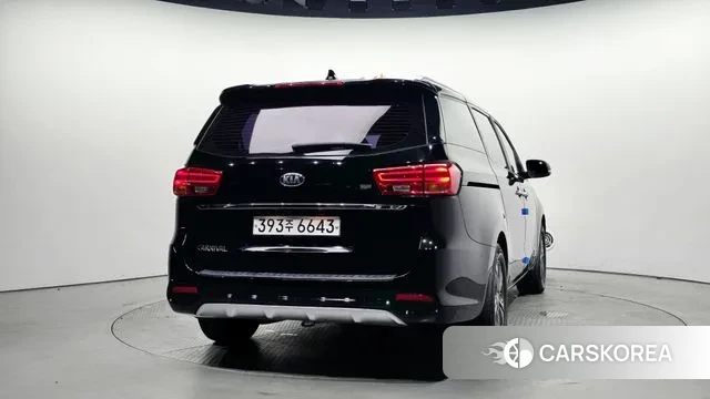 Kia The New Carnival id 3000291 из Кореи 14