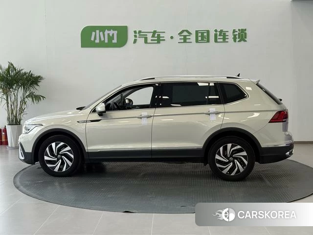 Volkswagen Tiguan L id 4276332 из Китая 15