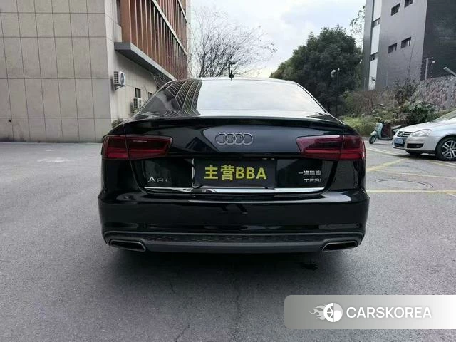 Audi A6L 2018 Черный из Китая, фото 4