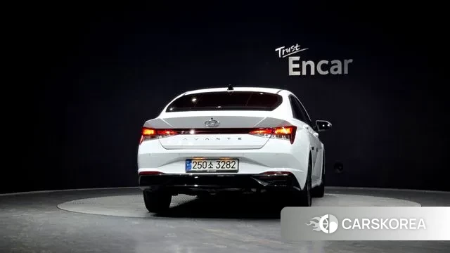 Hyundai Avante (CN7) id 3629957 из Кореи 14