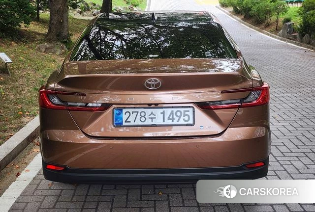 Toyota Camry (XV80) 2025 Золотой из Кореи, фото 6