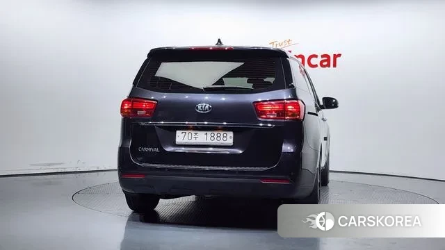 Kia The New Carnival id 2977006 из Кореи 14