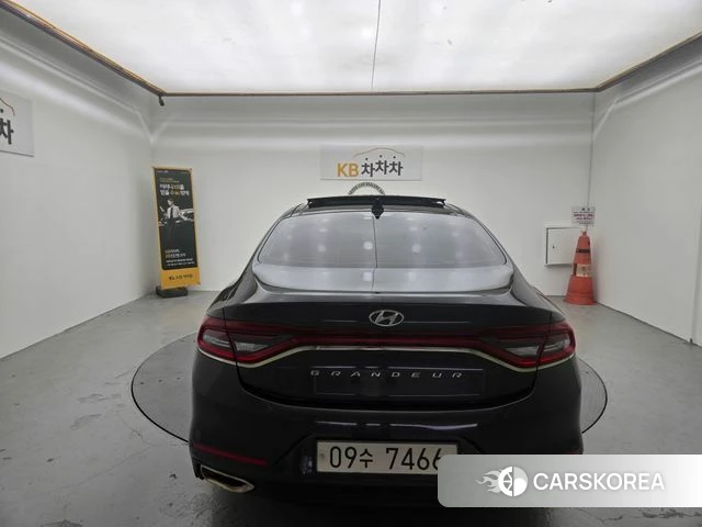 Hyundai Grandeur IG id 4424987 из Кореи 13