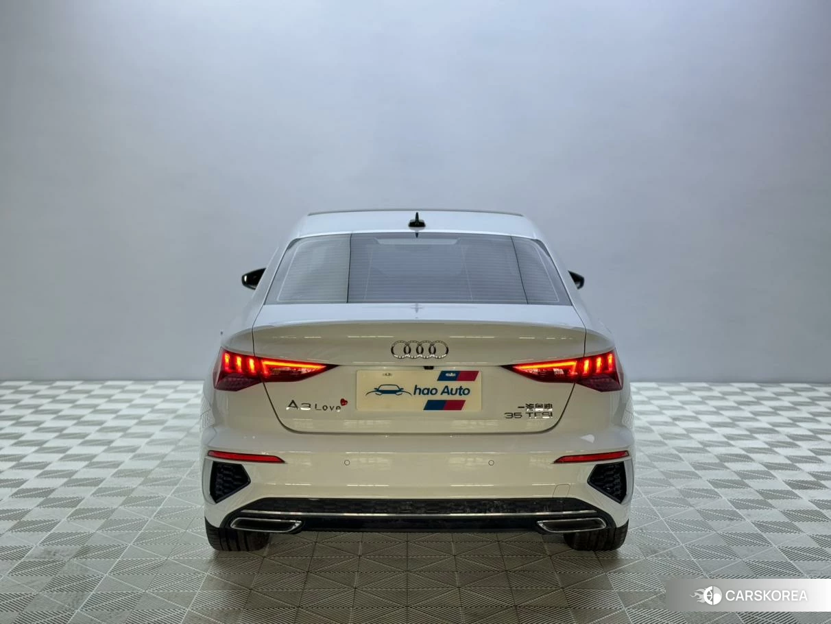 Audi A3 2023 Белый из Китая, фото 6