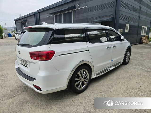 Kia The New Carnival id 4557847 из Кореи 7