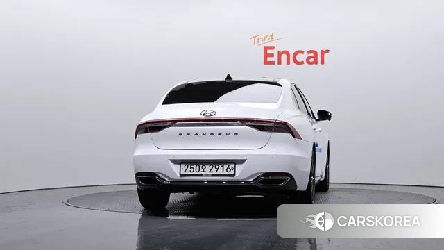 Hyundai The New Grandeur IG id 3407603 из Кореи 14