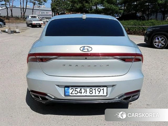 Hyundai The New Grandeur IG id 3899191 из Кореи 14