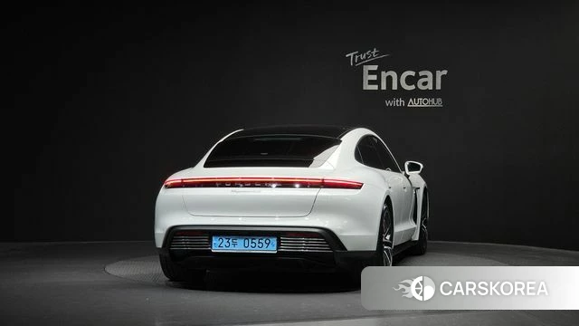 Porsche Taycan id 4458391 из Кореи 28
