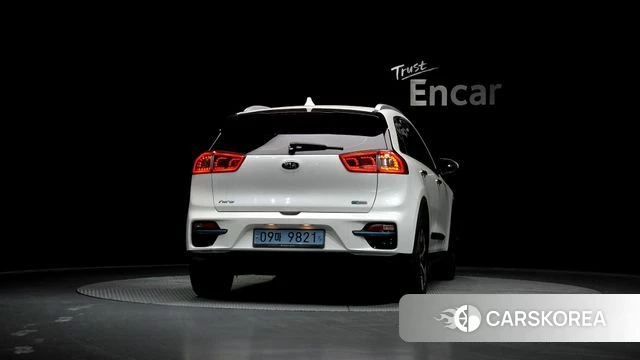 Kia Niro EV id 3924038 из Кореи 15