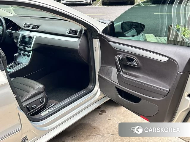 Volkswagen CC id 4219658 из Китая 14
