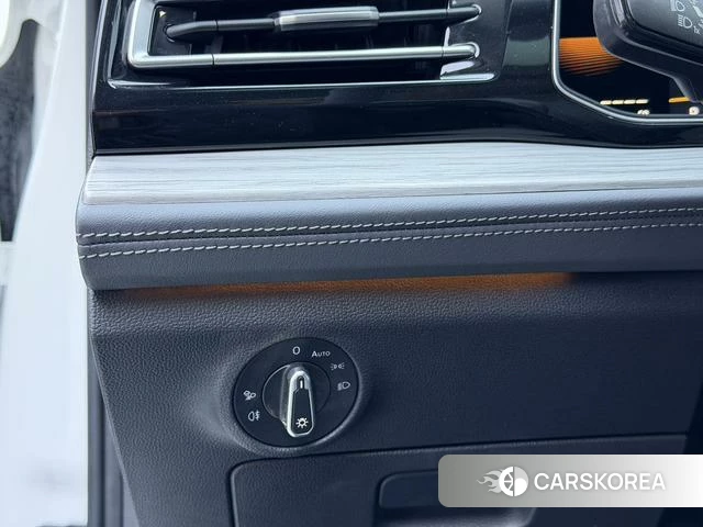 Volkswagen Sagitar id 4263060 из Китая 17