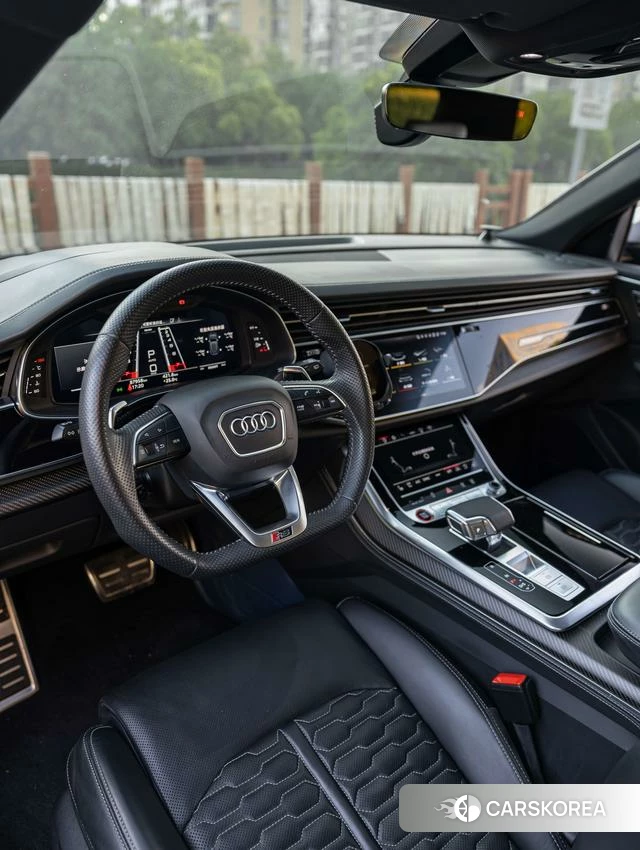 Audi RS Q8 id 4271122 из Китая 17