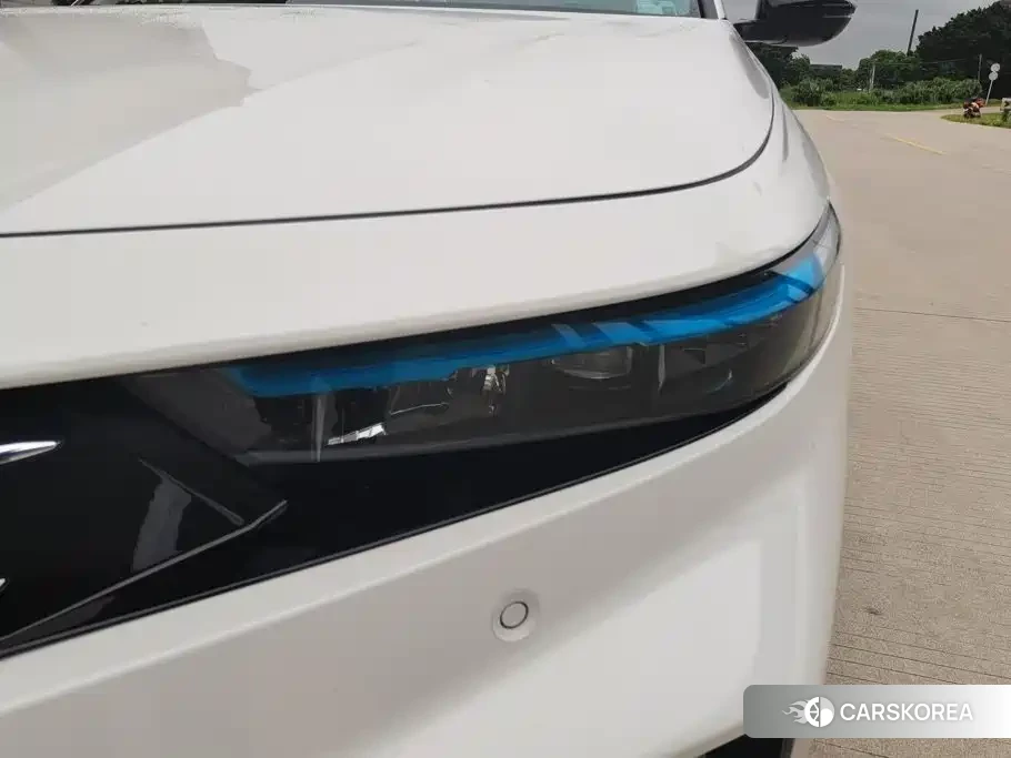 Honda Accord id 4589311 из Китая 10