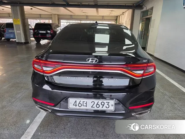 Hyundai Grandeur IG id 3588378 из Кореи 14