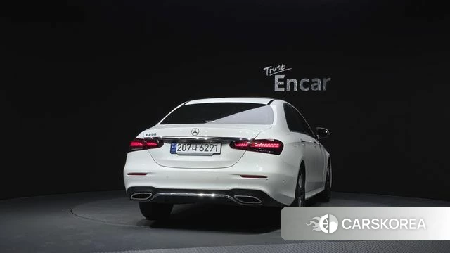 Mercedes-Benz E-Class W213 id 4395047 из Кореи 28