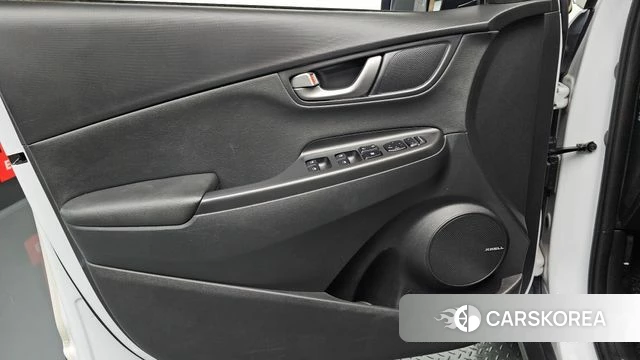 Hyundai Kona 2019 Белый из Кореи, фото 4