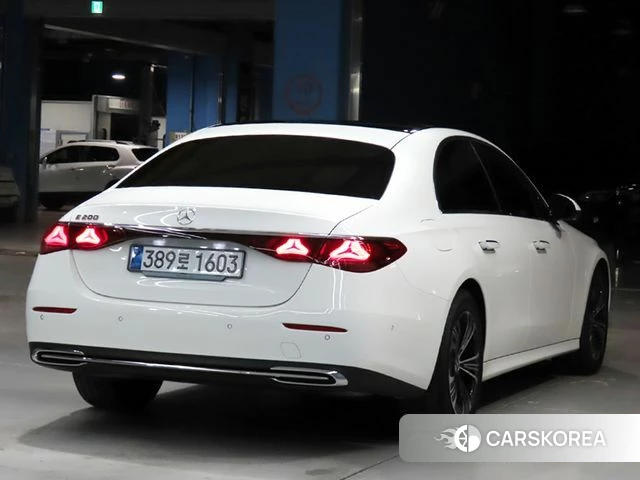 Mercedes-Benz E-Class W214 id 4706311 из Кореи 14
