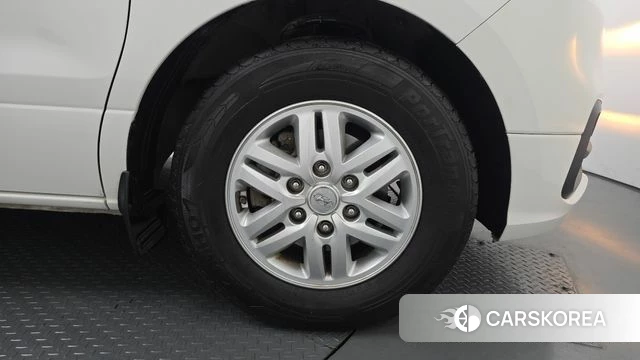 Hyundai The New Grand Starex id 4642297 из Кореи 22