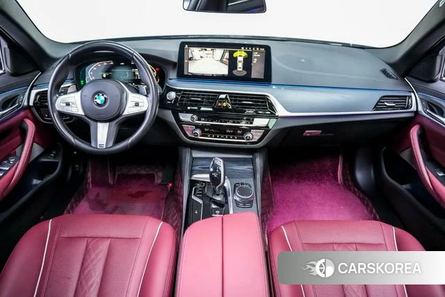 BMW 5 series 2023 Черный из Китая, фото 5