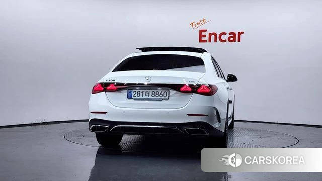 Mercedes-Benz E-Class W214 id 4381368 из Кореи 14