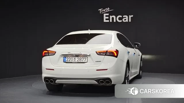 Maserati Ghibli id 3467784 из Кореи 14