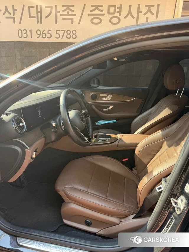 Mercedes-Benz E-Class W213 2021 Серый из Кореи, фото 4