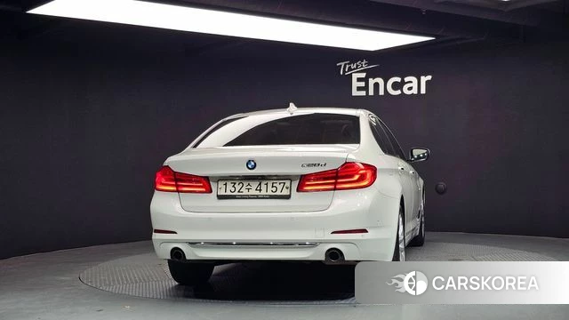 BMW 5 Series (G30) id 4477584 из Кореи 14