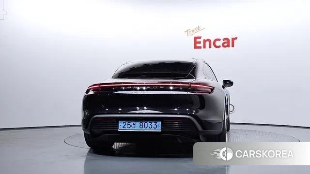 Porsche Taycan id 3438586 из Кореи 14