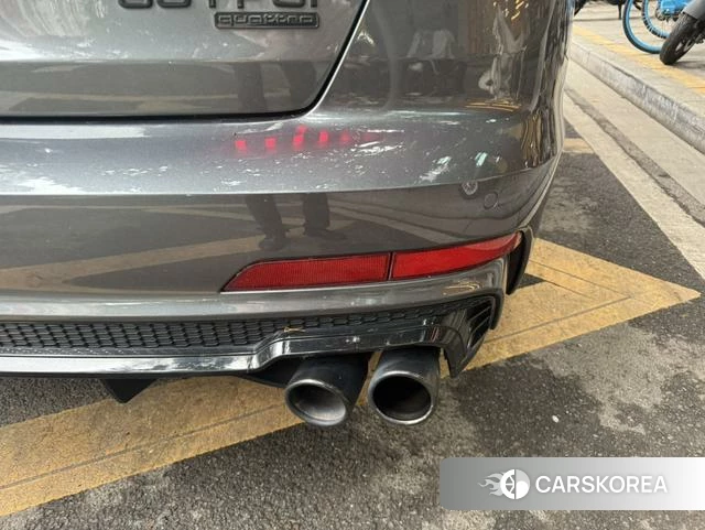 Audi A6L id 4335299 из Китая 18