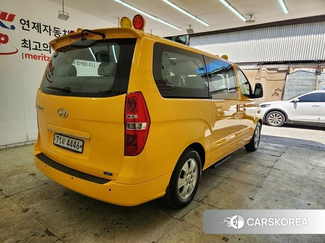 Hyundai The New Grand Starex id 3955581 из Кореи 14