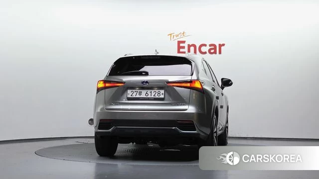 Lexus NX300h id 4536226 из Кореи 23