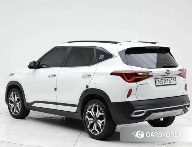 Kia Seltos id 4446779 из Кореи 13