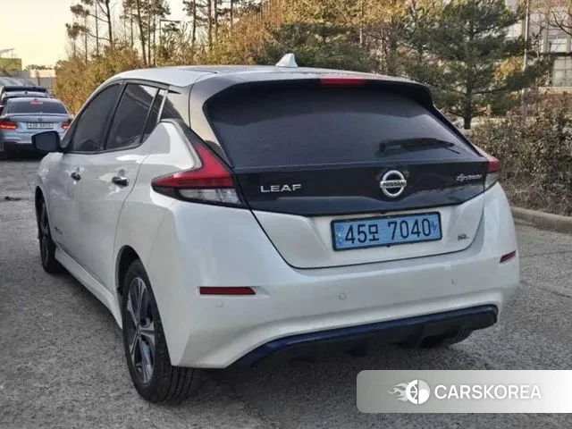 Nissan Leaf (ZE1) id 3636336 из Кореи 14