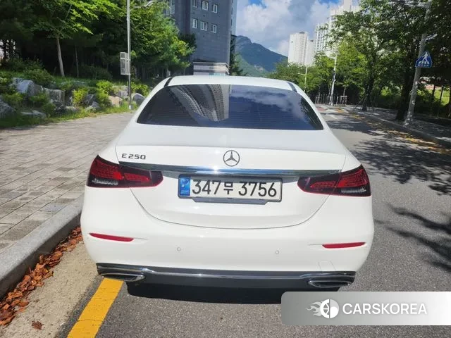 Mercedes-Benz E-Class W213 id 3059713 из Кореи 14