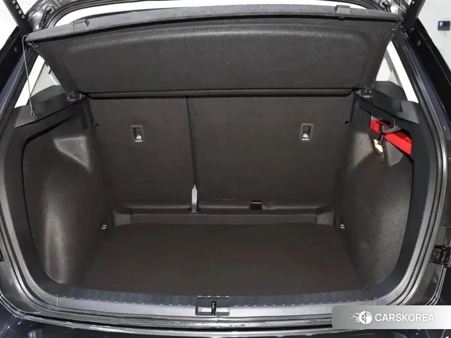 Volkswagen Tharu id 4538854 из Китая 14