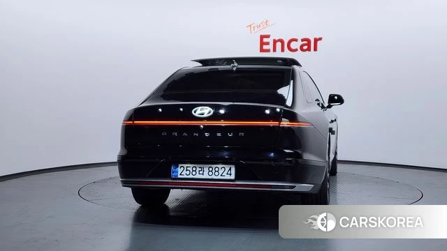 Hyundai Grandeur (GN7) id 4206558 из Кореи 31