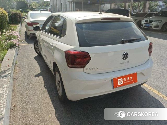 Volkswagen Polo 2022 Белый из Китая, фото 4
