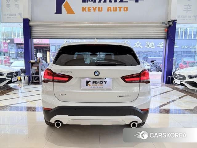 BMW X1 id 4272267 из Китая 15