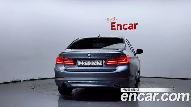 BMW 5 Series (G30) id 2855546 из Кореи 14