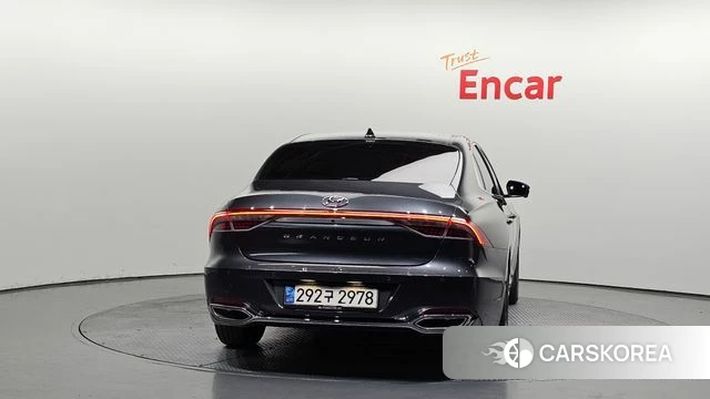 Hyundai The New Grandeur IG Hybrid id 4283742 из Кореи 14