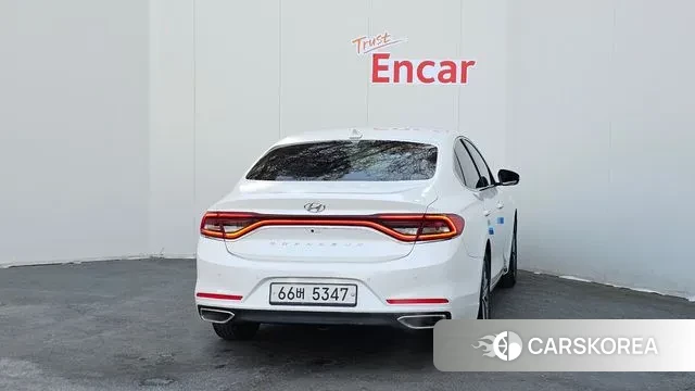 Hyundai Grandeur IG id 3641686 из Кореи 14